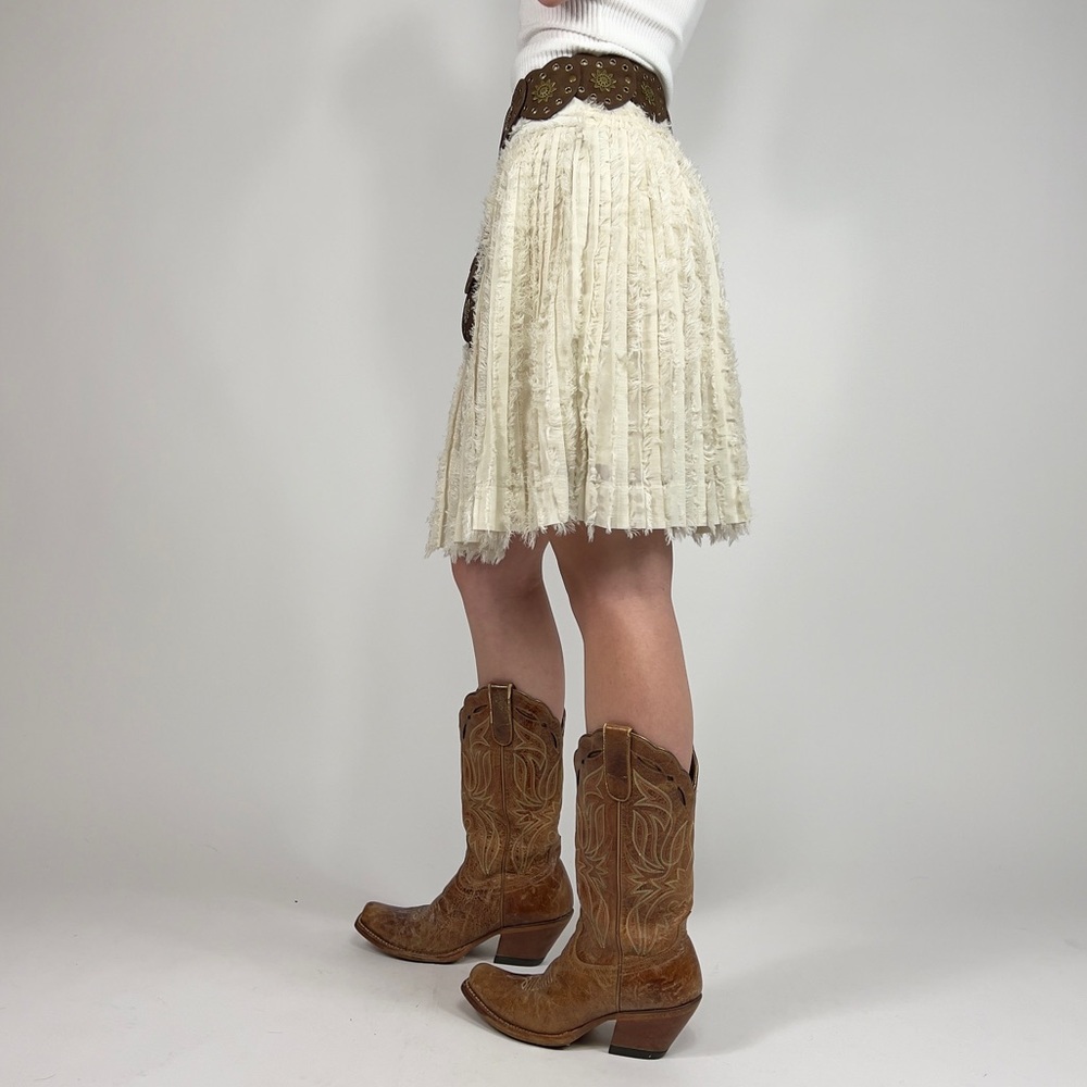 Elegant Cream Lace Skirt